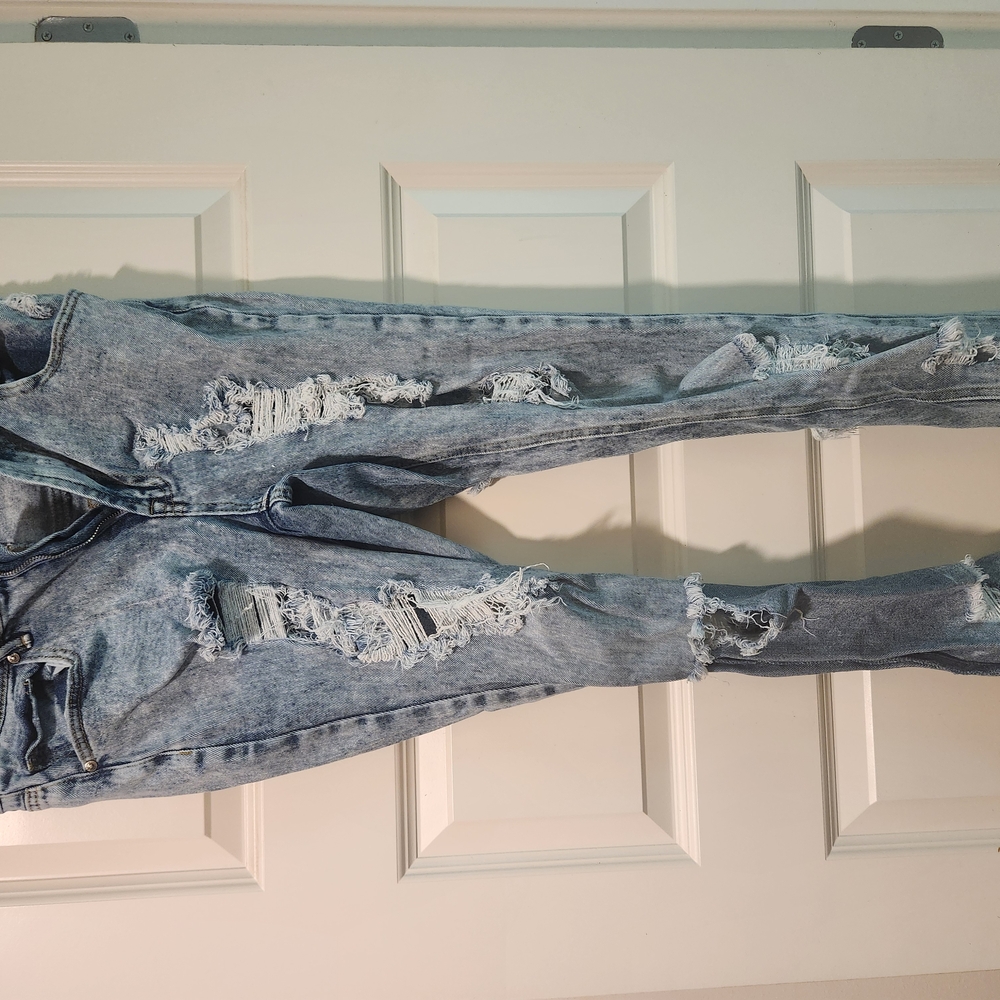 Blue Skinny Distressed Jeans with Faded Design